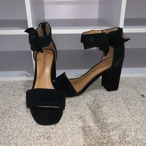 Tommy Hilfiger Suede Open-Toe Chunky Heel